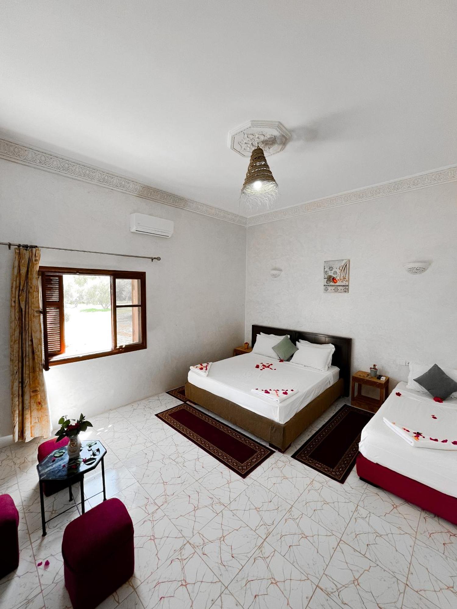 Guest House Qodwa Sidi Abdallah Ghiat Dış mekan fotoğraf